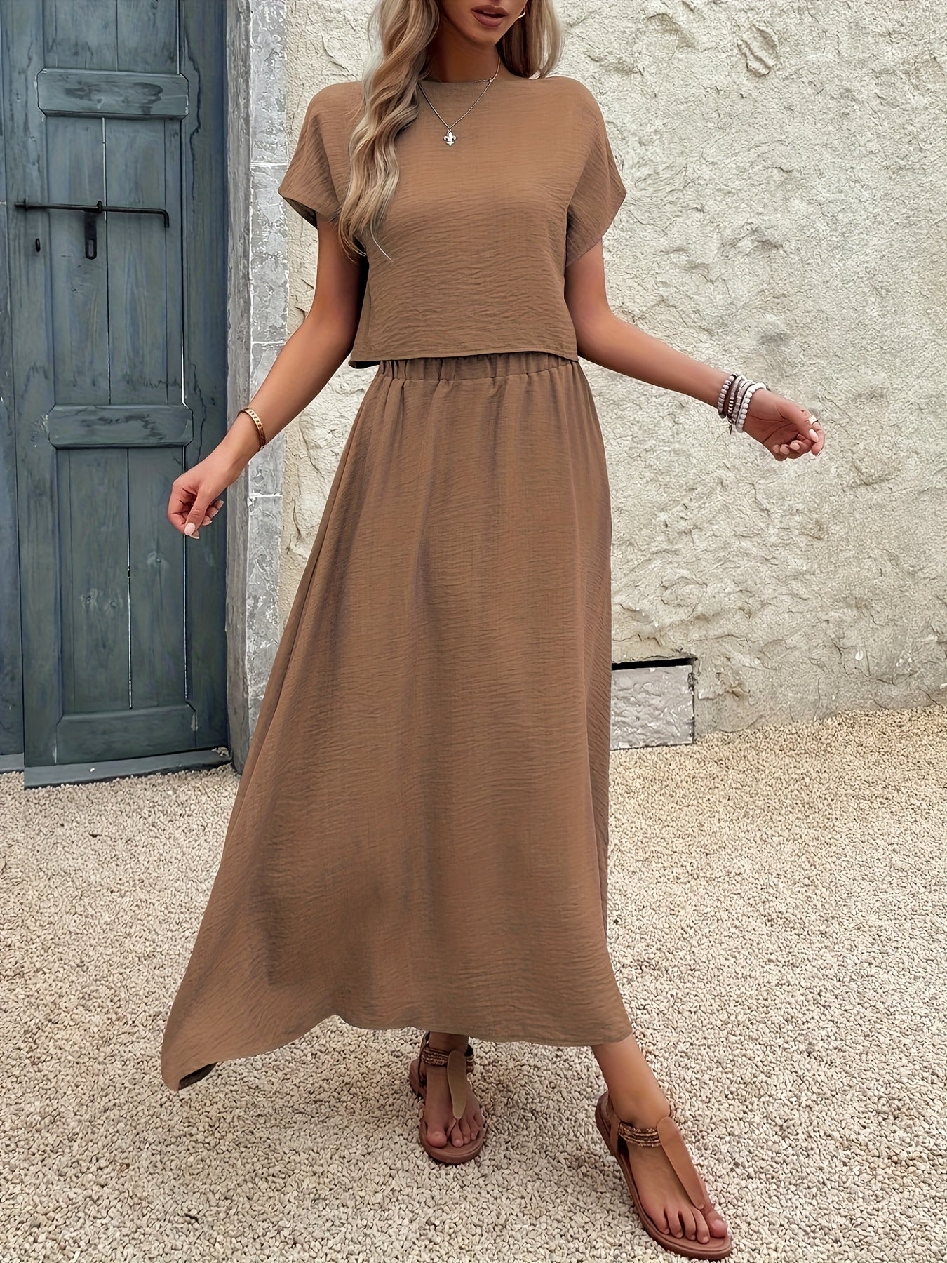 2pcs Women'S Solid Color Short Sleeve Top and Casual A-Line Skirt Set, Crew Neck, Polyester, Spring/Summer Collection